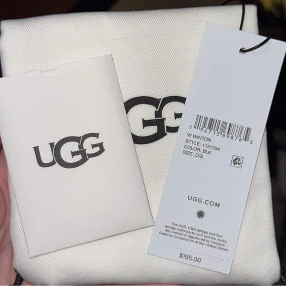 Ugg Winton Crossbody Purse - Picture 9 of 9